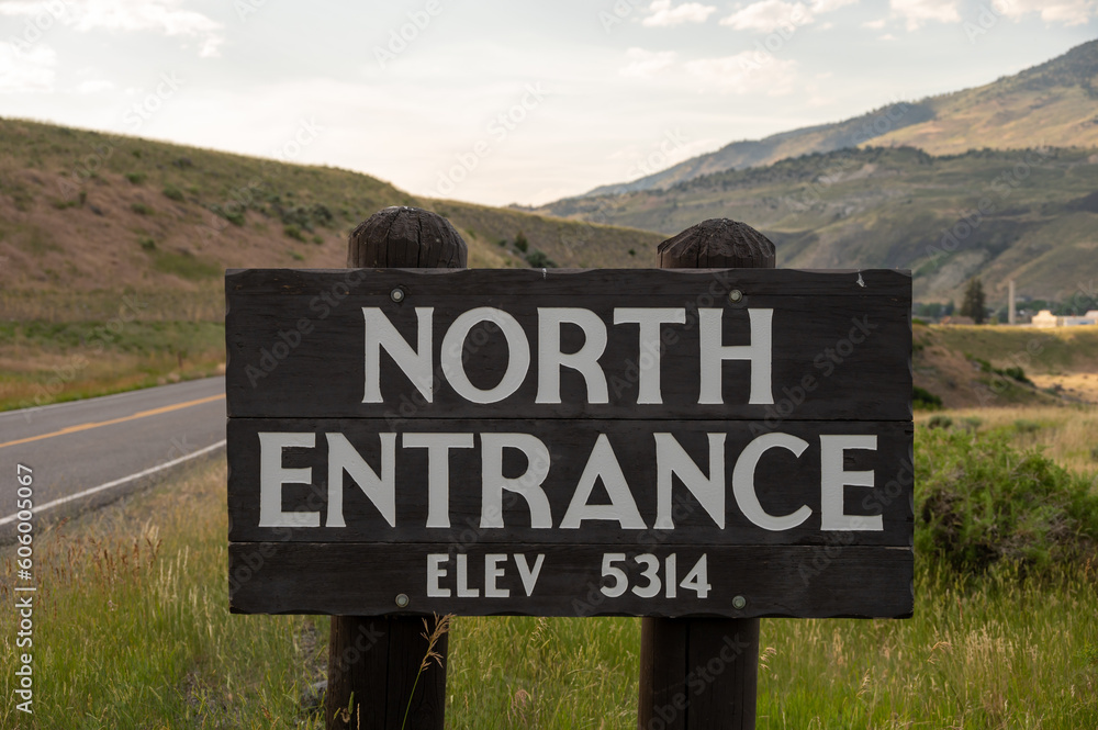 Yellowstone North Entrance Sign