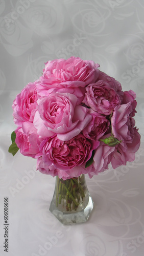 Damask rose bunch in vase