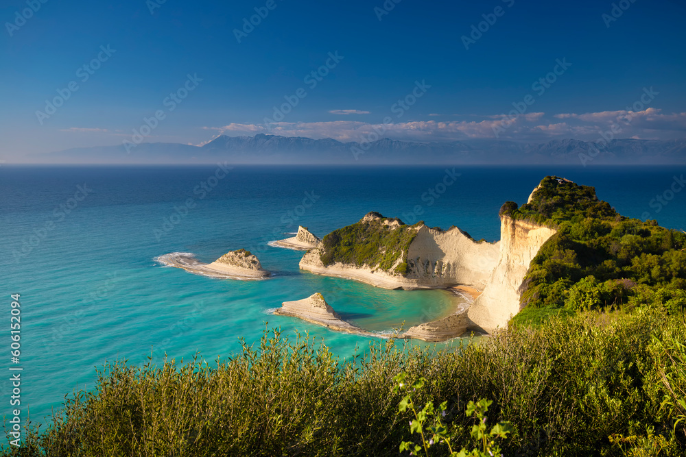 krajobraz-morski-cape-drastis-na-greckiej-wyspie-korfu-stock-photo