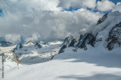 Alpy francuskie, okolice masywu Mont Blanc