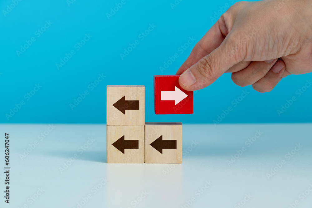 Red block arrow has different direction Red block arrow has different direction