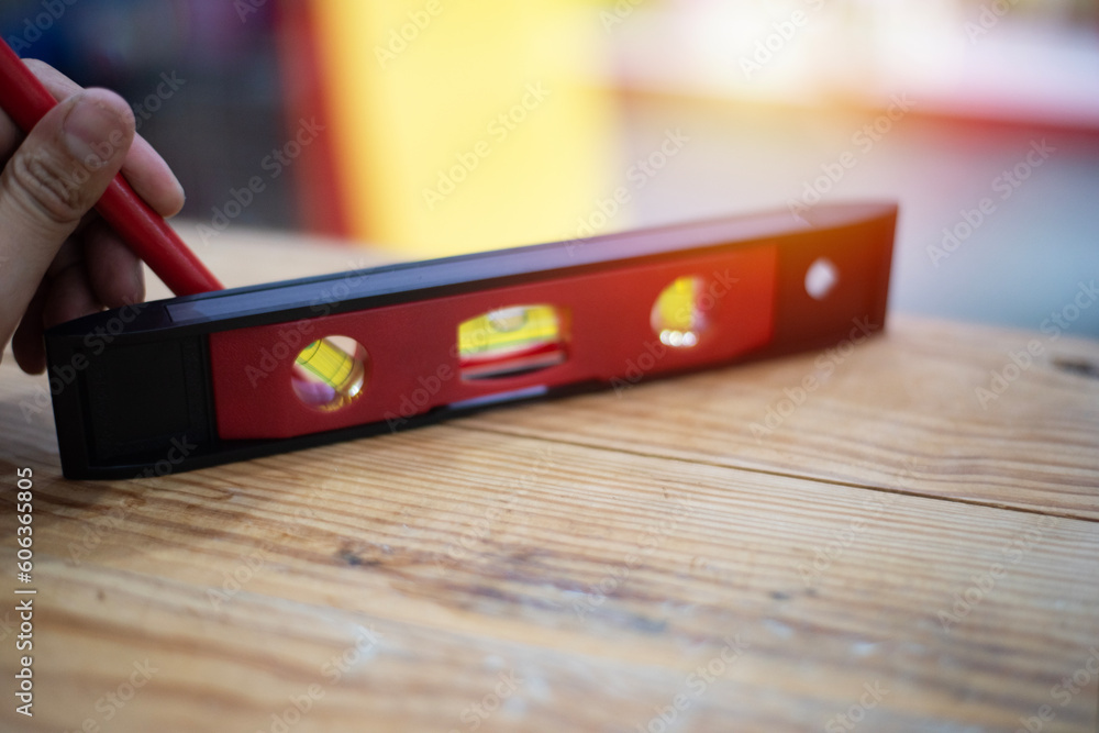 Foto de .Precision Level (water level meter, water level ruler) It is a