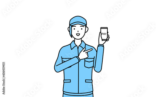 スマホのキャッシュレス・オンライン決済を勧める帽子と作業着姿の女性