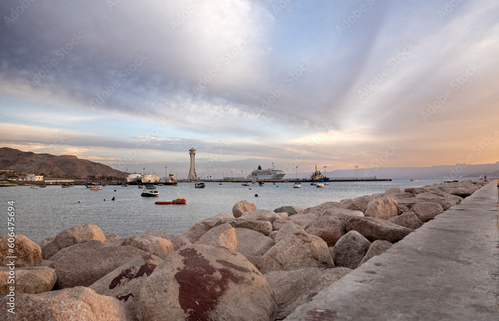 CIUDAD DE AQABA EN EL MAR ROJO CIUDAD DE AQABA EN EL MAR ROJO