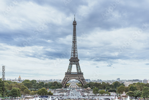Pictures of Paris, Eiffel, Arc de Triomphe.