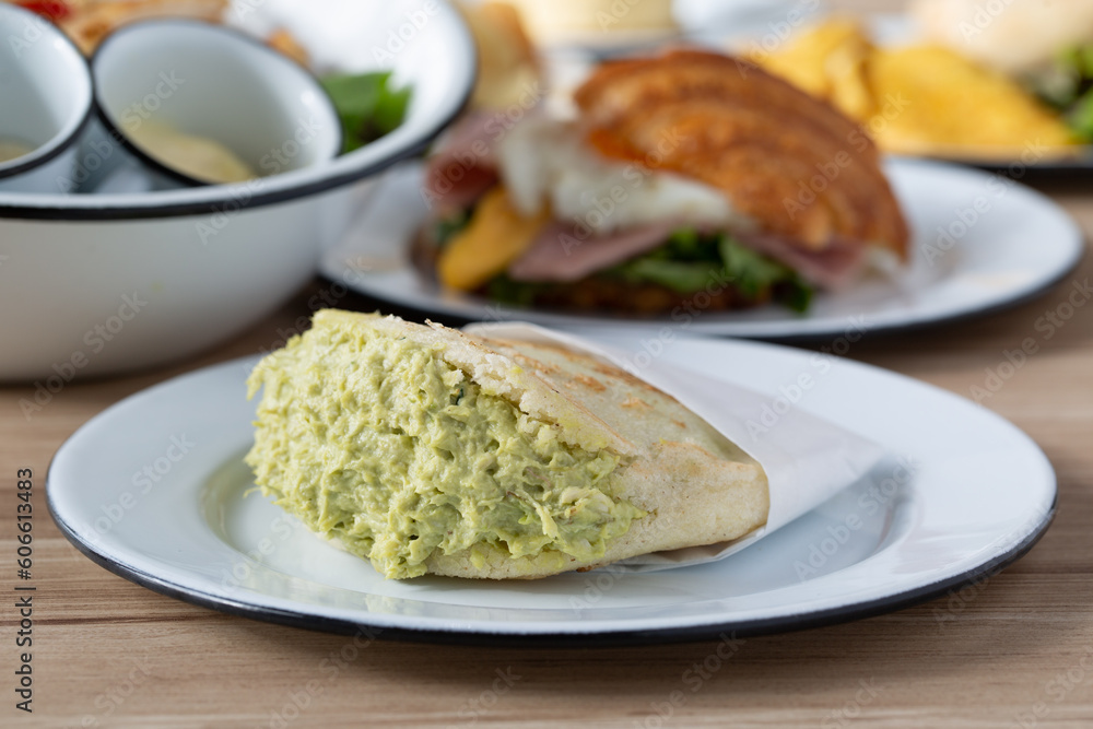 arepa reina arepa reina