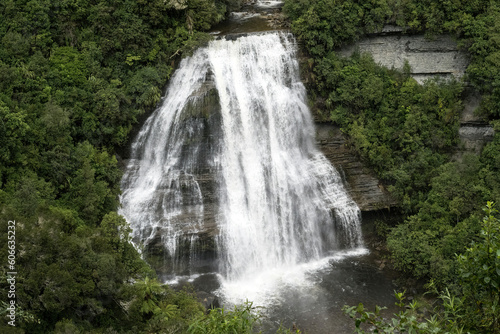 Mokau falls  lake Waikaremoana  Te Urewera national park
