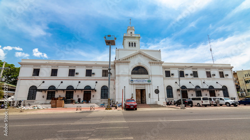 Obraz na płótnie Iloilo City, Philippines - Aduana de Iloilo or Iloilo Customs House, a historical building along Muelle Loney Street
