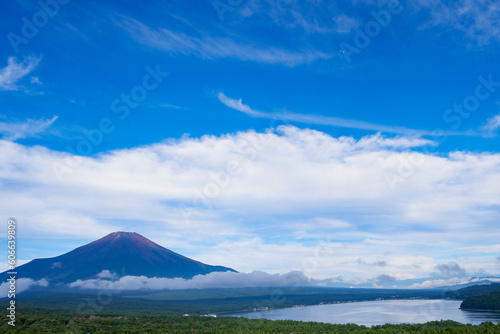 夏の富士山と山中湖 @パノラマ台1