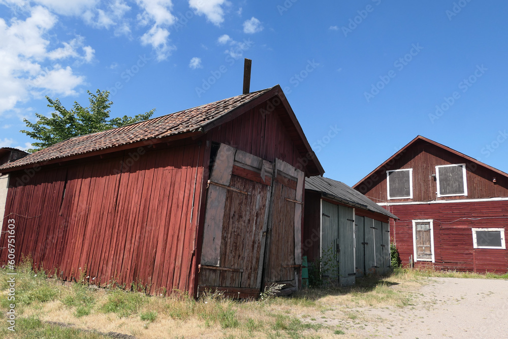 old red barn old red barn