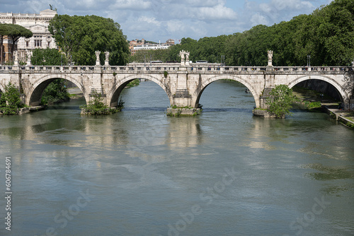 Engelsbrücke über den Tiber in Rom, Italien