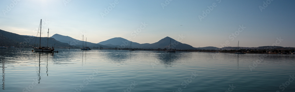 Φωτογραφία Panoramic view of yachts at anchor in the bay of Kolladia, Greece