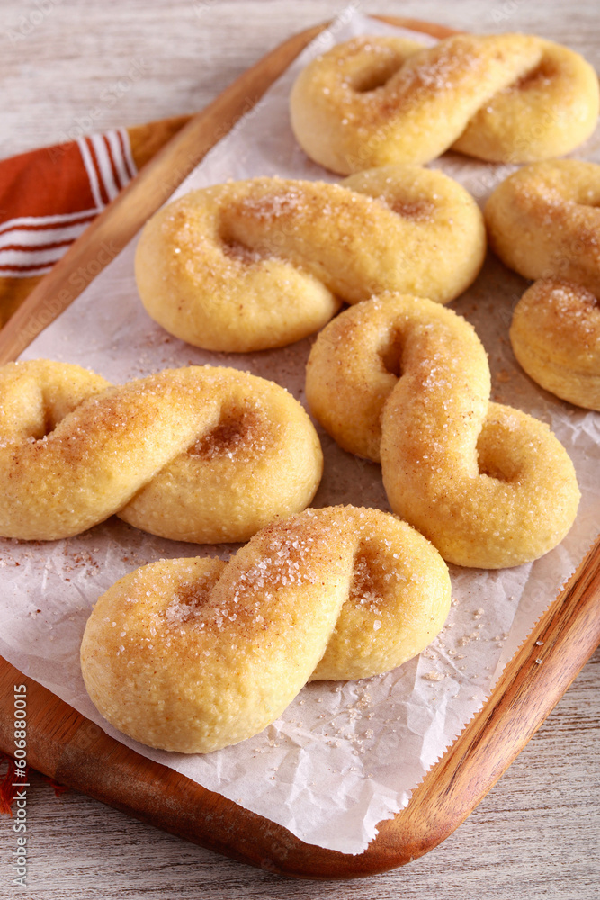sweet rolls covered with cinnamon and sugar