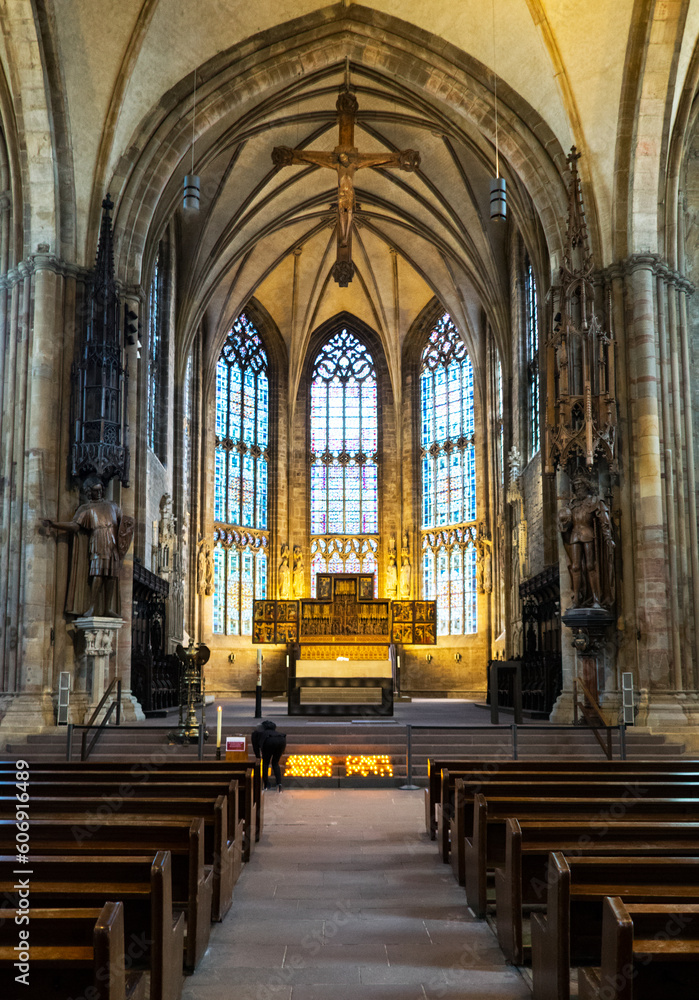 Blick in den Chor der Reinoldikirche in Dortmund