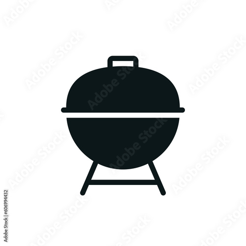 Cooking line icon. Boiling time, frying pan and kitchen equipment. Fork, spoon and knife line icon. Recipe book, chef's hat and cutting board. Cookbooks, frying times, hot pots. Vector