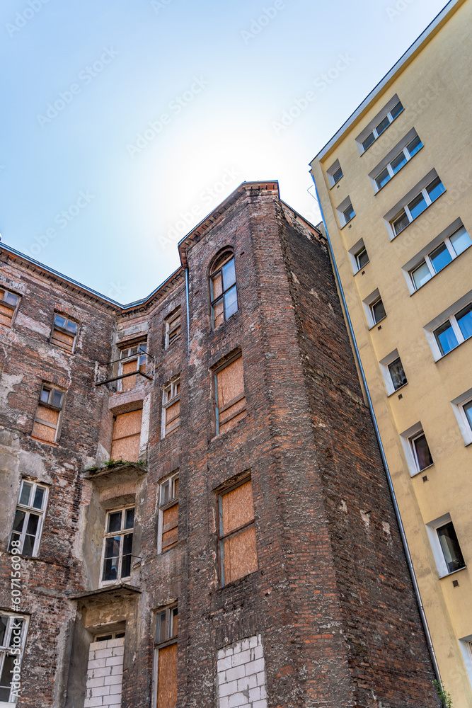 The courtyard of a tenement house at 14 Próżna Street, a fragment of the Warsaw Ghetto
