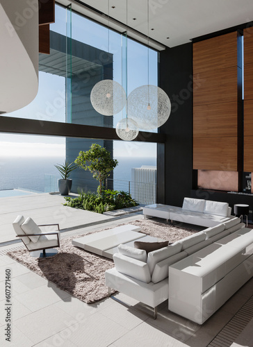 Foto Modern living room overlooking ocean