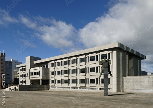 Quadro su tela The modern town hall of Maia, Porto - Portugal