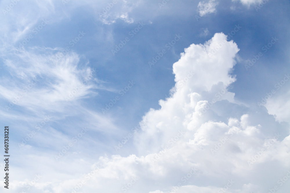 Fototapeta premium beautiful blue sky with clouds