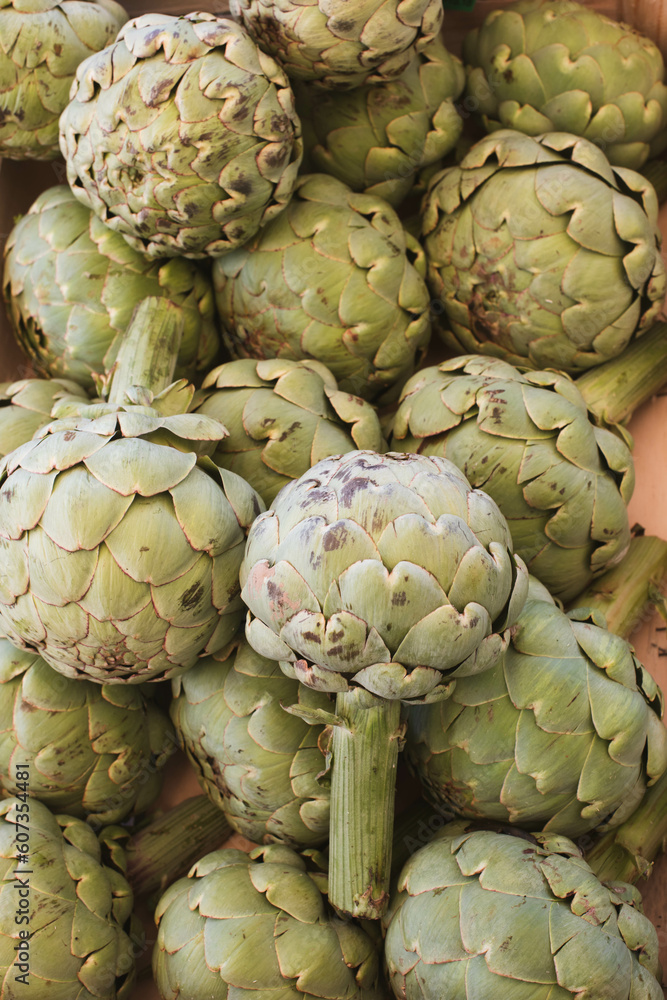 Fototapeta premium Artichokes for sale on a market stall