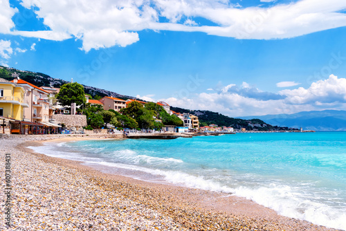 Fototapeta Naklejka Na Ścianę i Meble -  Baska on the island of Krk. Beautiful romantic summer scenery on the Adriatic Sea. Large beach in the harbor with crystal clear blue water. Croatia. Europe.
