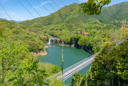 須木の滝（ままこ滝）とすきむらんど大つり橋の風景 photo