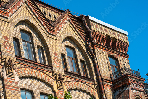 detail of the facade of the building in the eclectic style