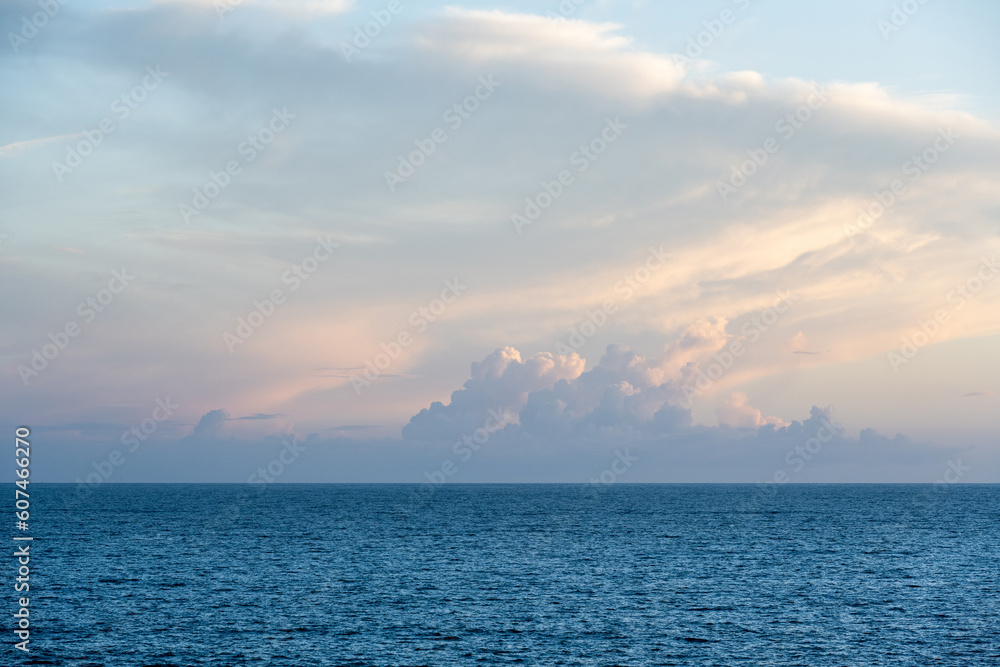 the sea, the sky and the horizon