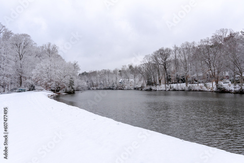 Pond in Winter © Kristofer