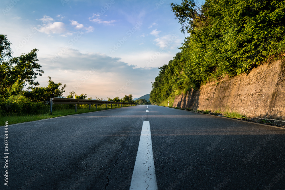 Fototapeta premium road in the countryside