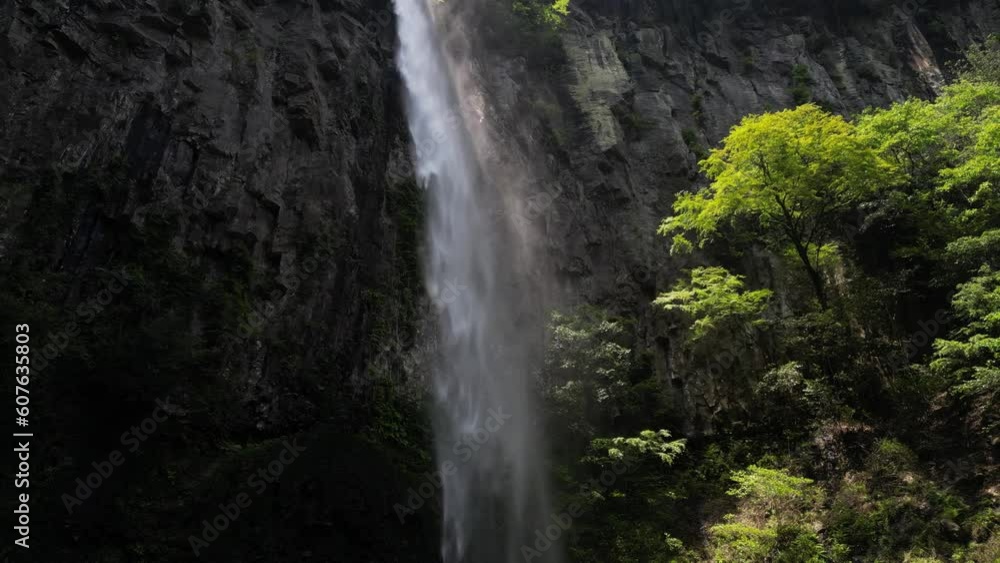 日本の滝百選 東椎屋の滝 ドローン空撮 日本の滝百選 東椎屋の滝 ドローン空撮