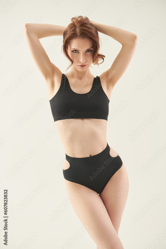 Obraz premium slim beautiful lady