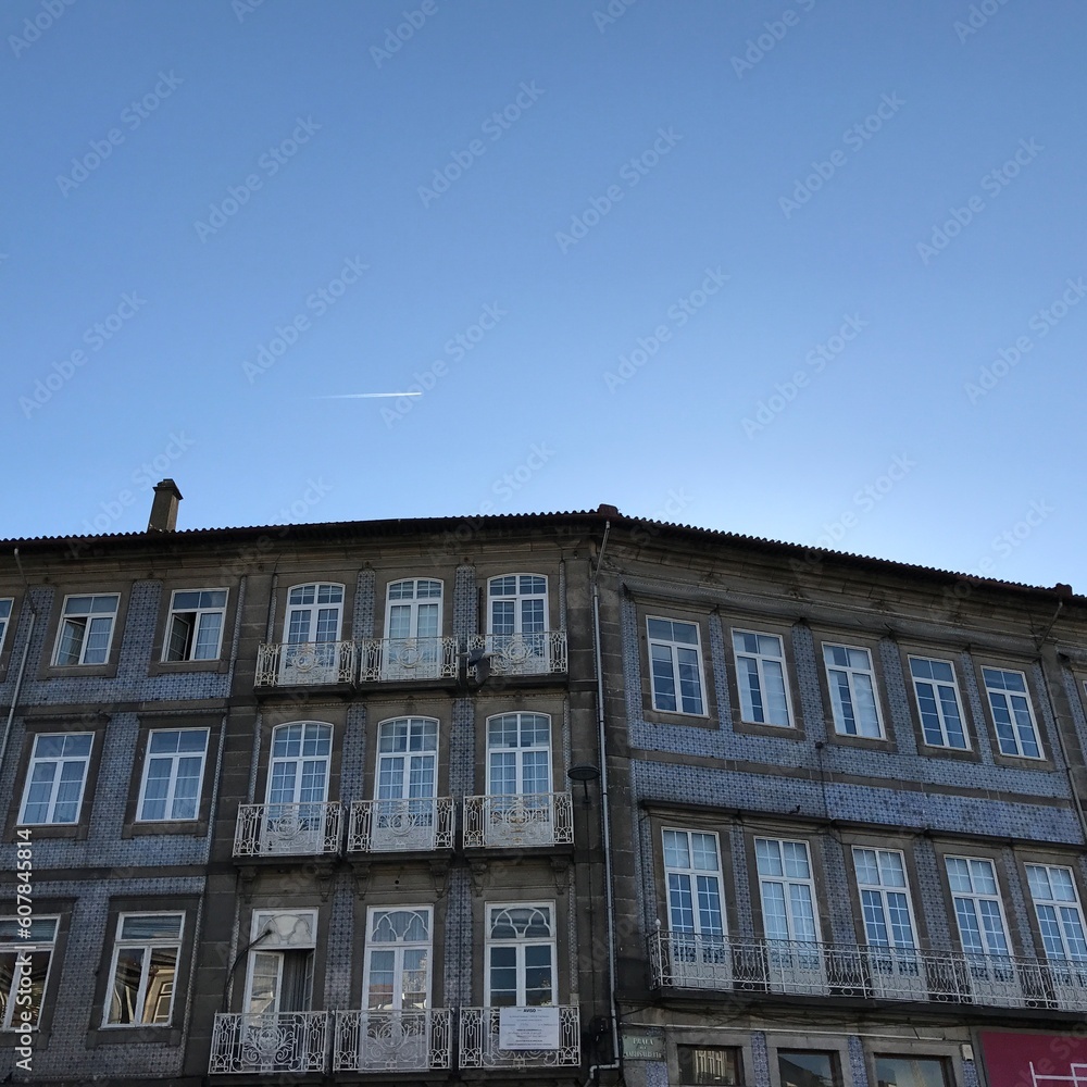 Porto building and sky 
