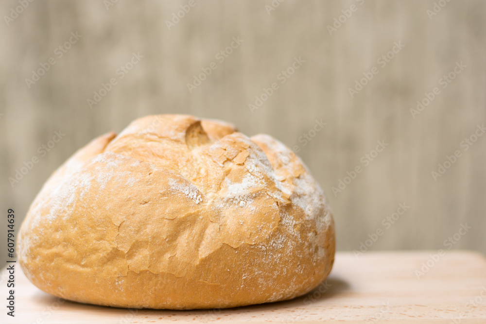 round bread on the table