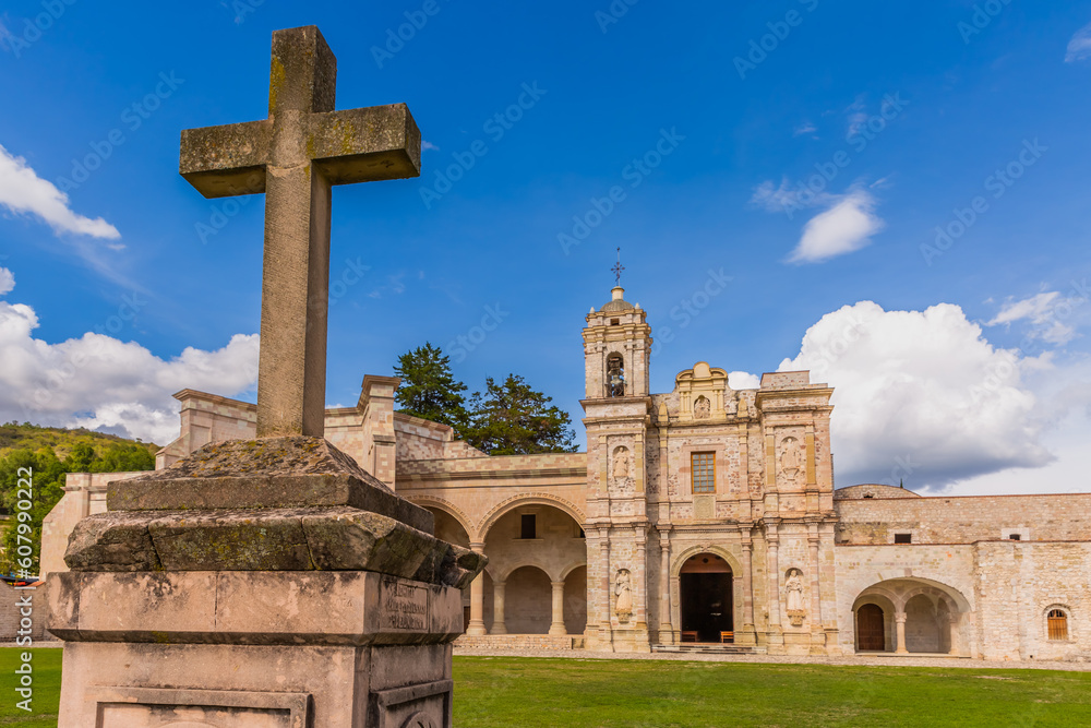 Ex Convento de San Pedro y San Pablo Teposcolula Ex Convento de San Pedro y San Pablo Teposcolula