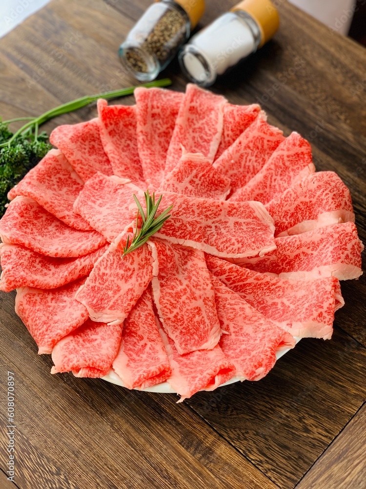 極上ブランド牛のモモ肉8 極上ブランド牛のモモ肉8