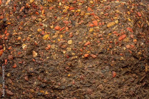 Foto conglomerates rocks or colorful stone at panna national park india extensively m