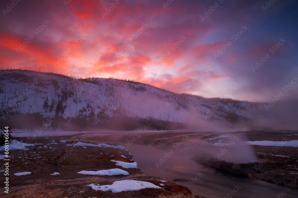 Fototapeta premium Yellowstone National Park in winter