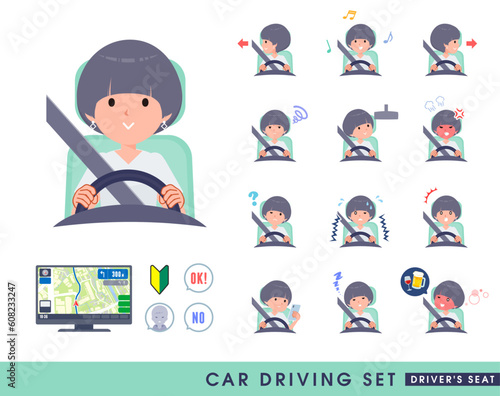 車を運転するTシャツマッシュヘア女性のセット