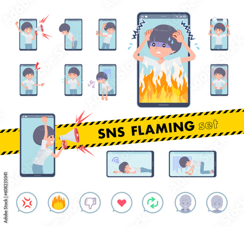 SNS炎上に関するTシャツマッシュヘア女性のセット