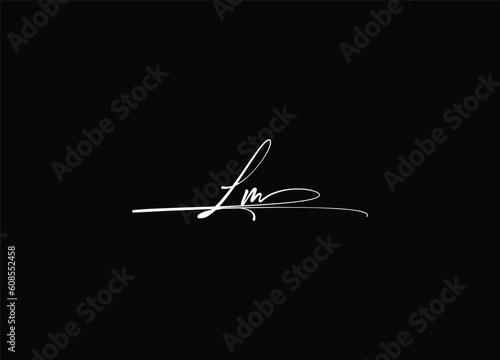  LM Letter logo design and vector logo