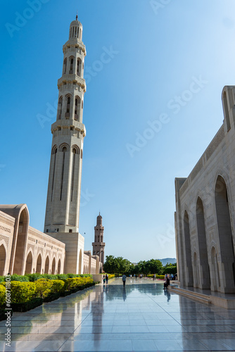 details of the grand mosque in Oman 