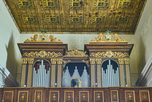 Taranto and its monuments by the sea