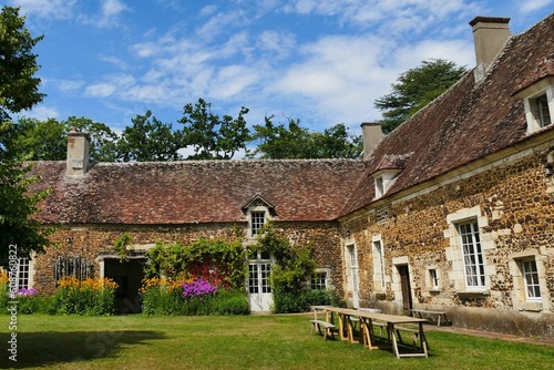 Obraz na płótnie La cour intérieure du château de Ratilly