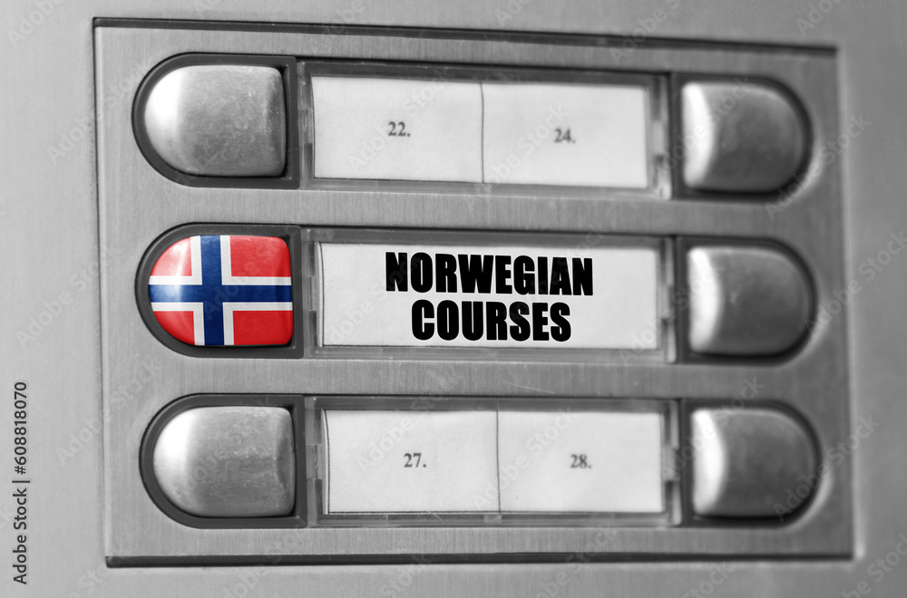 On the intercom there is a button with the flag of Norway and the inscription - Norwegian language courses On the intercom there is a button with the flag of Norway and the inscription - Norwegian language courses