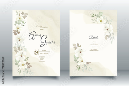 Floral wedding invitation template set with white flower and leaves decoration Premium Vector