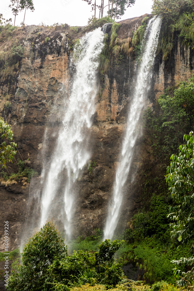 Fototapeta premium View of Sipi falls, Uganda