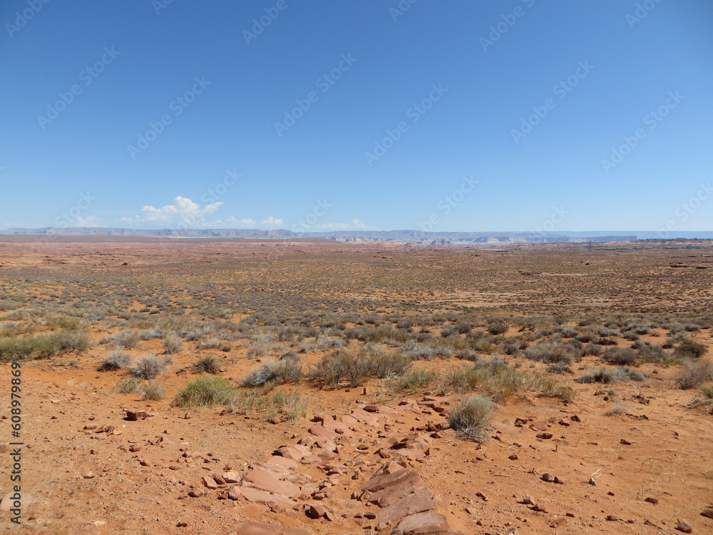 Horseshoe Bend Trail at the Glen Canyon National Recreation Area in Arizona, USA.