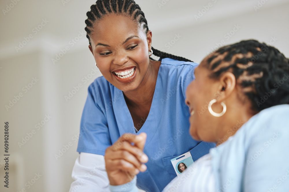 © Siphosethu F/peopleimages.com - Senior patient, laughing and woman nurse together for support, healthcare and happiness. Black person and happy caregiver in retirement home for trust, elderly care and help for health and wellness