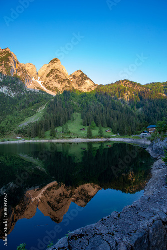 Fototapeta Naklejka Na Ścianę i Meble -  Dawn on the Alpine lake.